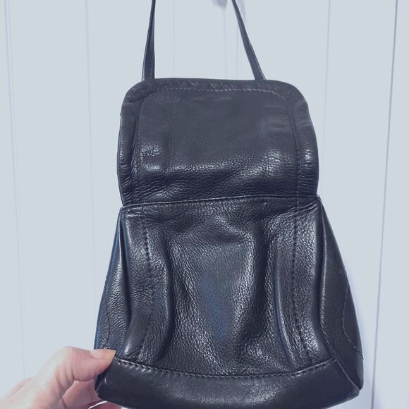 Kenneth Cole-Small Crossbody Black Leather Snap Shut Purse-2 Compartments Inside - Picture 8 of 12